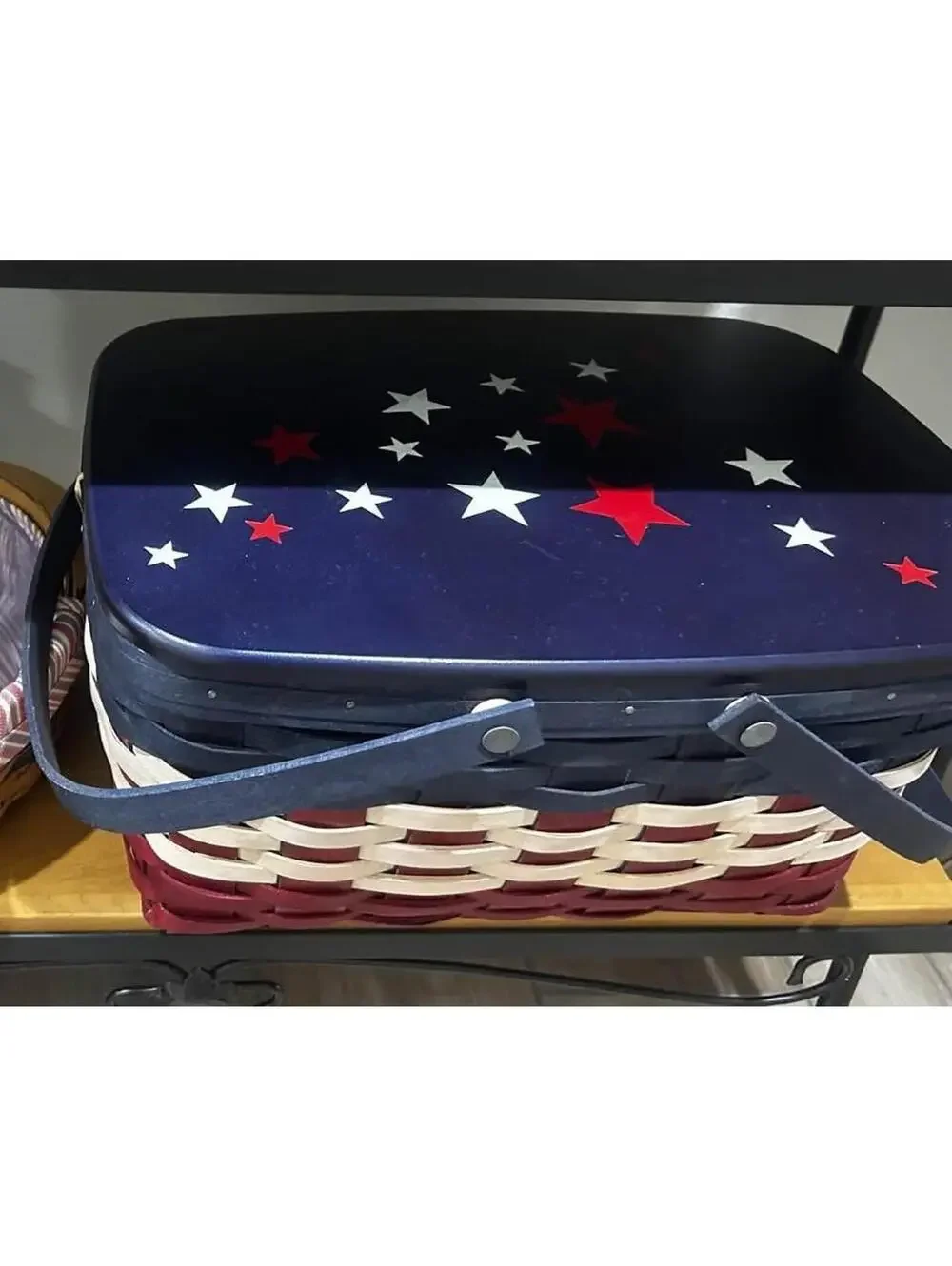 Longaberger Americana Medium Market basket with star lid